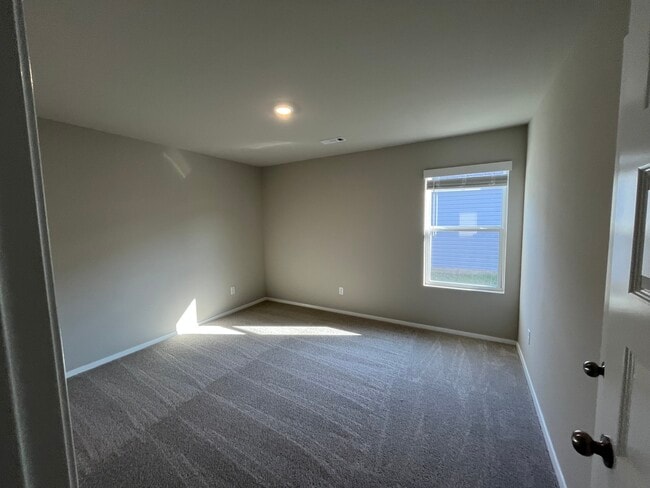 Foto del edificio - 2611 E Meramec St