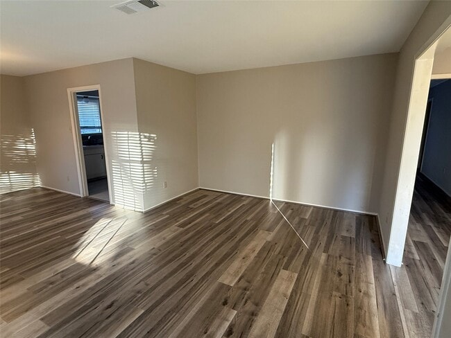 Foto del edificio - 11735 N Willowdale Cir