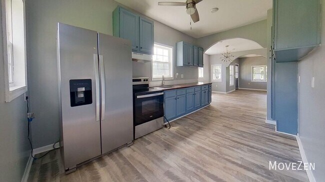 Foto del edificio - 5224 Old Walkertown Rd