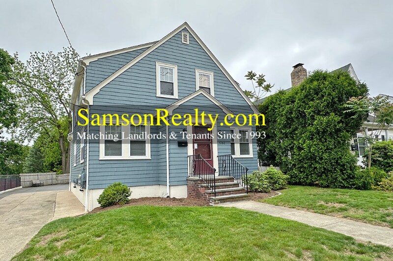 Primary Photo - 1082 Smith St