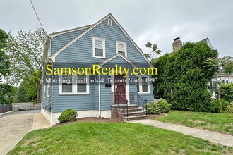 Building Photo - 1082 Smith St