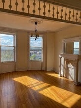 Building Photo - 270 8th St