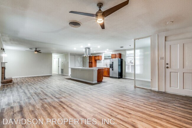 Building Photo - 2 br, 2 bath House - 511 E Hathaway Dr