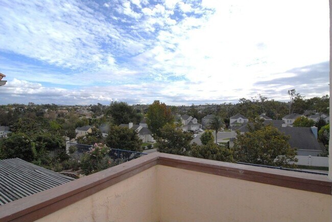 Foto del edificio - Desirable Rancho Del Oro Home