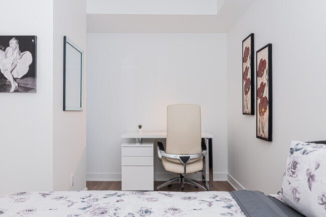 Building Photo - 540 Boul. de Maisonneuve E