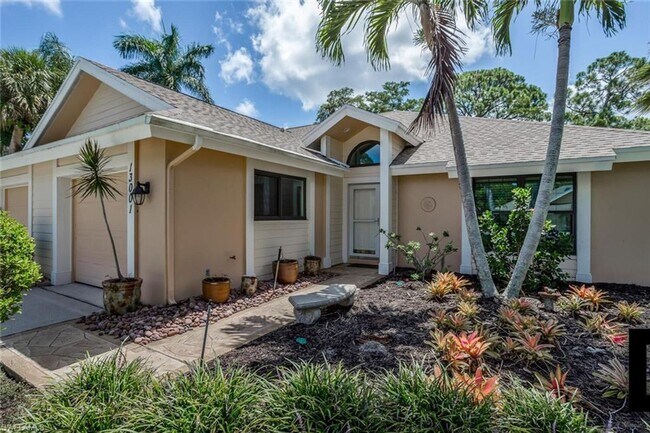 Building Photo - Elegant 2-Bed Villa in Renowned Imperial G...