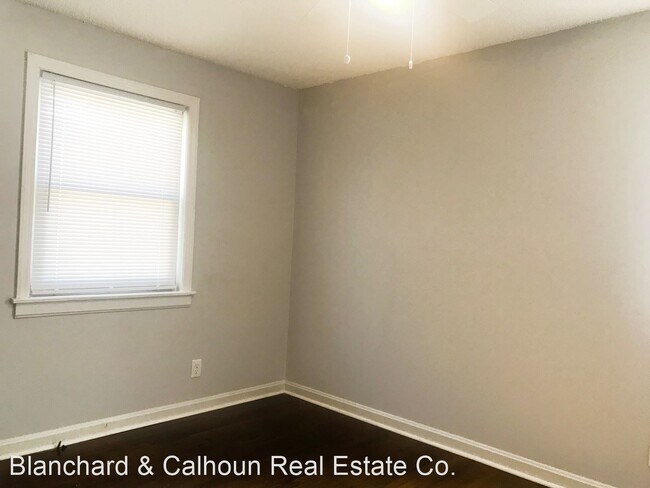 Building Photo - 3 br, 1.5 bath House - 801 Mary Ave