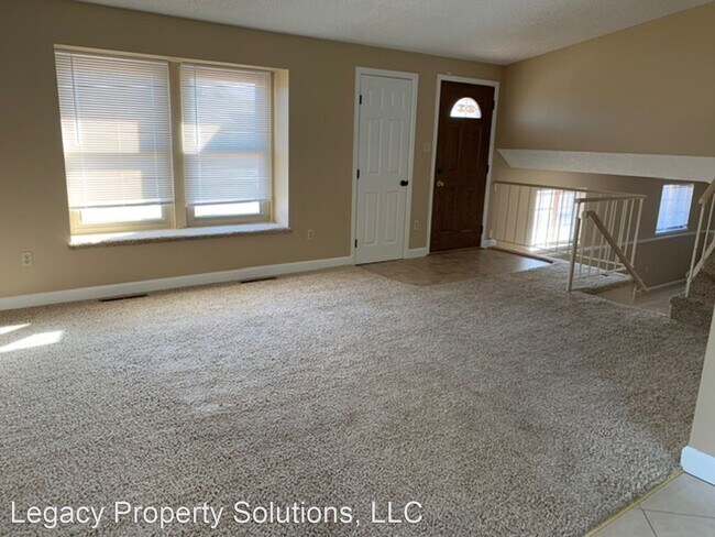 Building Photo - 4 br, 3 bath House - 4304 Hayes Avenue