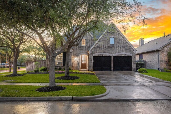Building Photo - 6003 Hedgepark Dr