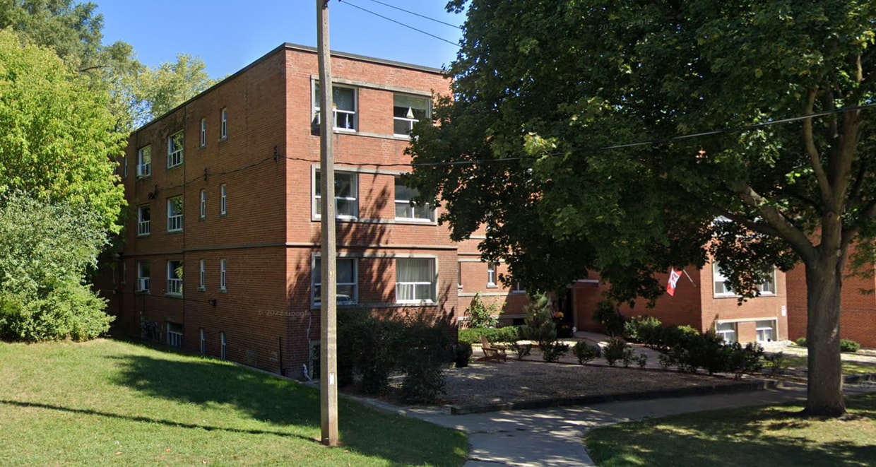 Building Photo - 1-319 The Kingsway