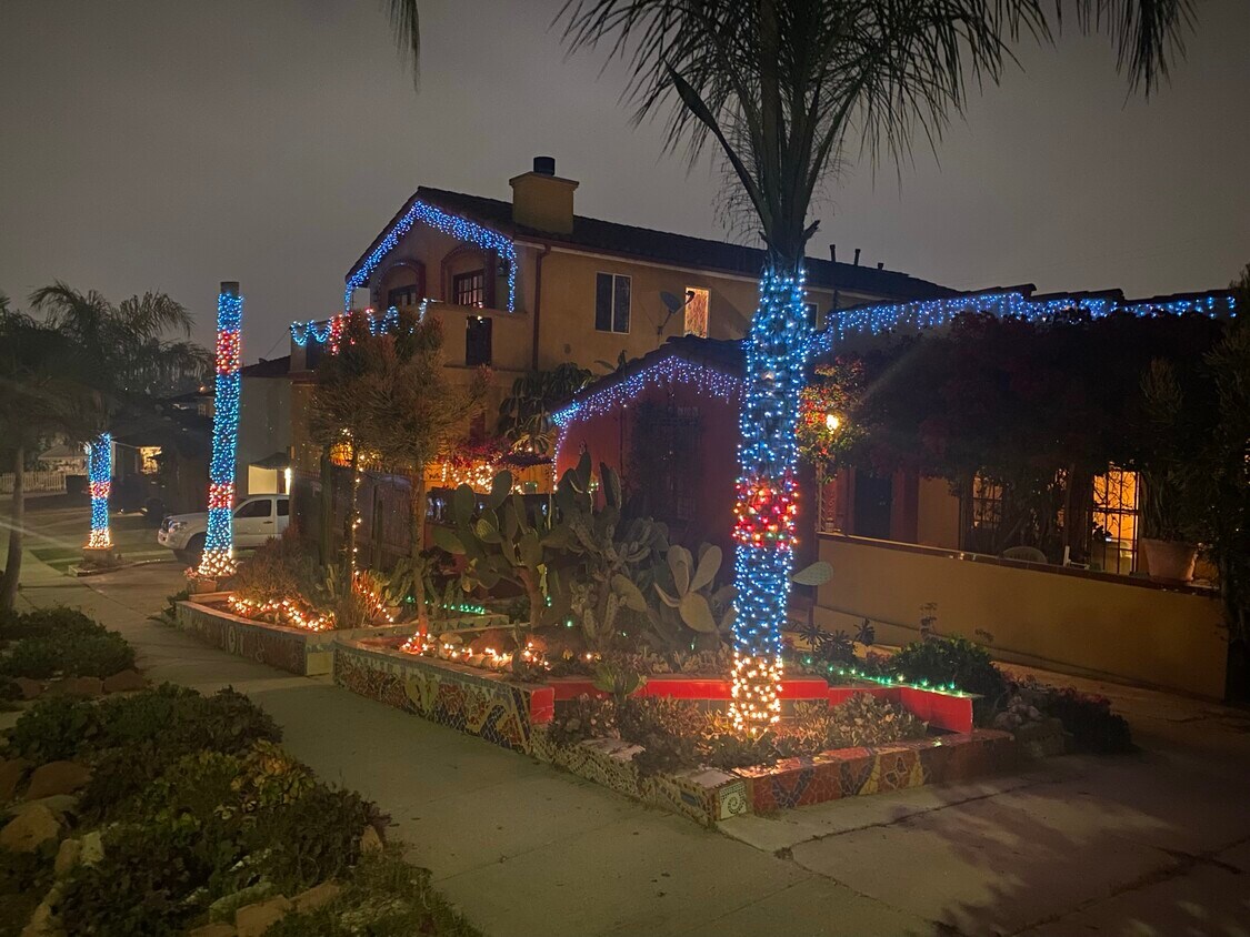 1840 S Cloverdale Ave, Los Angeles, CA 90019 House Rental in Los