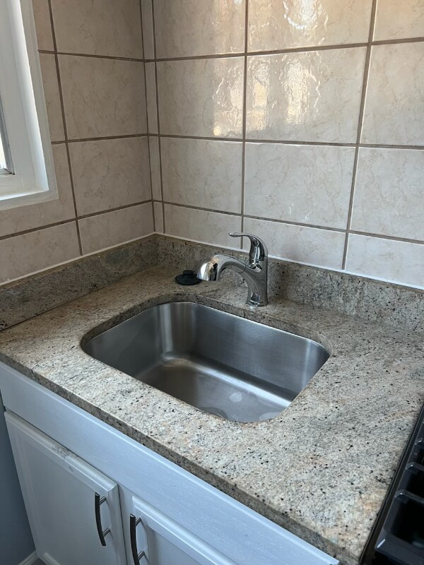 Foto del edificio - 5225 Dix St NE