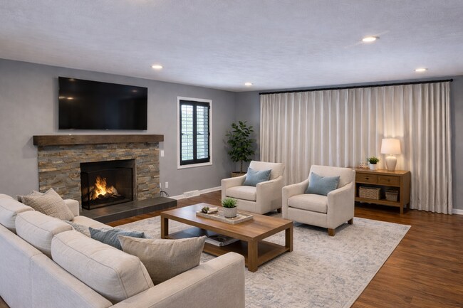 Foto del edificio - 26930 Elmwood Dr