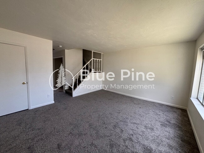 Building Photo - 1445 S Emerson Ave