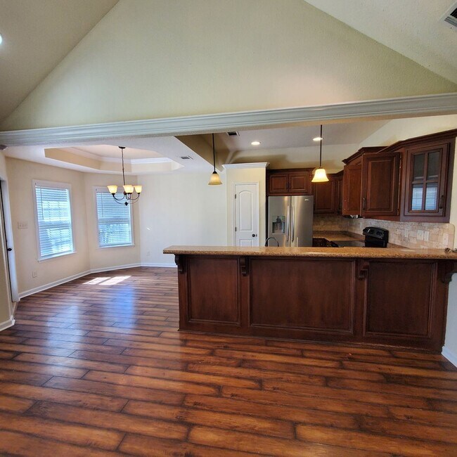 Foto del edificio - Charming 3BR/2BA Home in Glen Laurel: Mode...