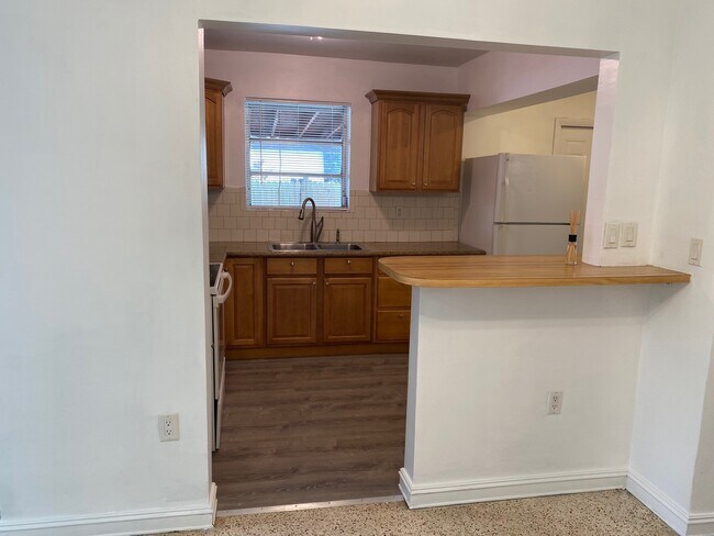 Foto del edificio - 4340 NW 169th Terrace