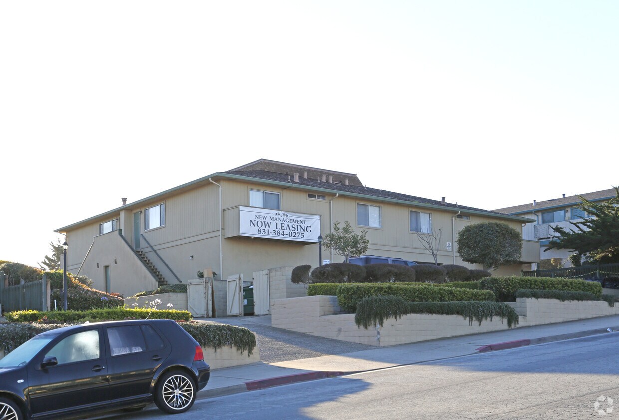 Foto del edificio - 3040 Sunset Ave
