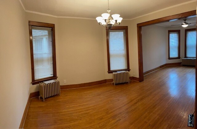 Foto del edificio - 4430 N Artesian Ave