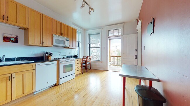Building Photo - 5424 N Campbell Ave