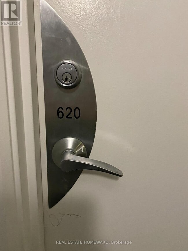 Building Photo - 600 Fleet St