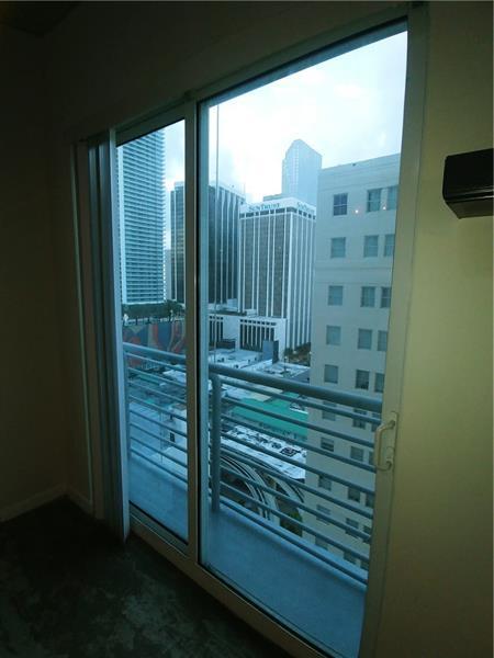 Foto del edificio - 133 NE 2nd Ave