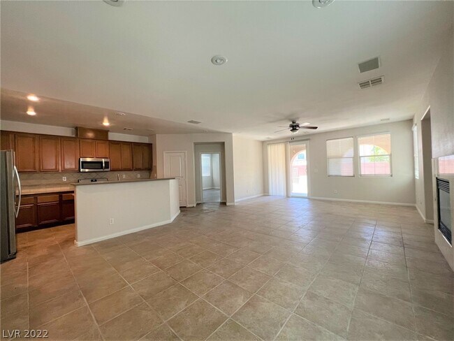 Building Photo - 10014 S Dancing Lasso Ct