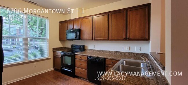 Foto del edificio - 6706 Morgantown St