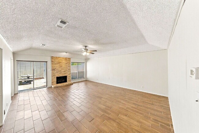 Building Photo - Ask about current rent incentives and specials being offered, and book your self guided tour today.