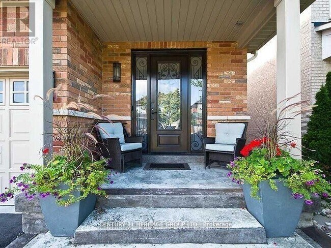 Photo du bâtiment - 125 Timber Valley Ave