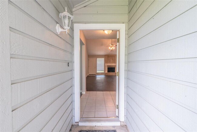 Foto del edificio - 6722 Loch Bruceray Dr