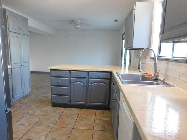 Foto del edificio - Spacious in the Redlands