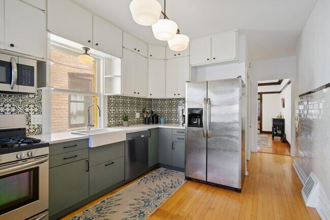 Foto del edificio - 4940 N Whipple St