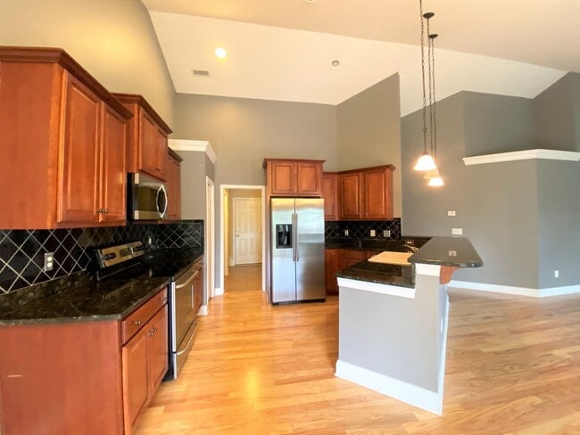 Building Photo - 3 bedroom, 2 bath with Bonus room - Hampstead Pines Community
