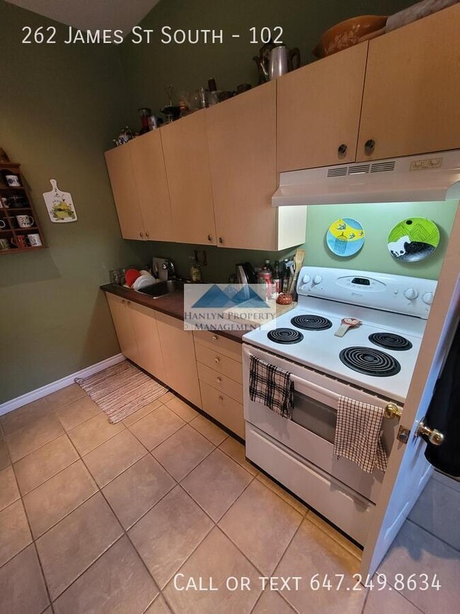 Photo du bâtiment - Gorgeous Two Bed in Durand