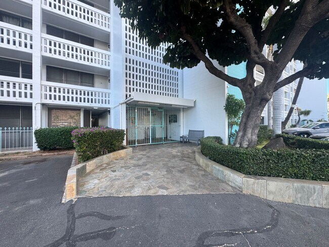 Foto del edificio - 84-965-965 Farrington Hwy