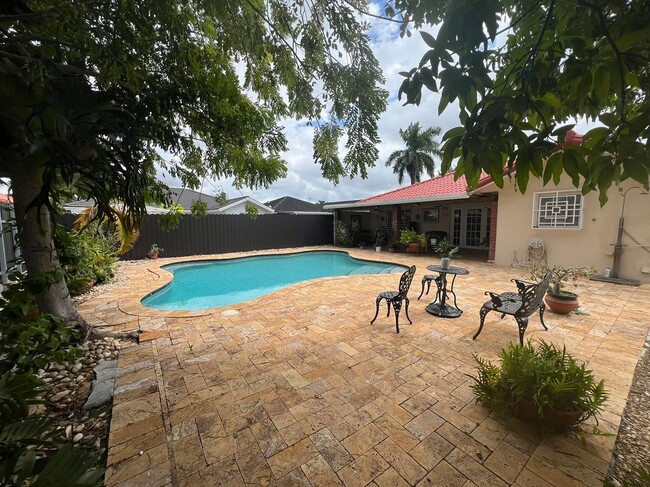 Building Photo - 13253 NW 7th Terrace