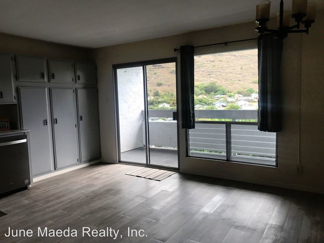 Building Photo - 1120 Wainiha St