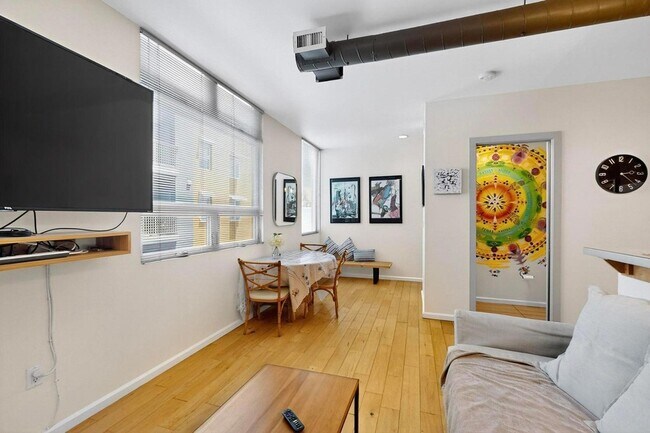 Foto del edificio - 343 Platinum St SW