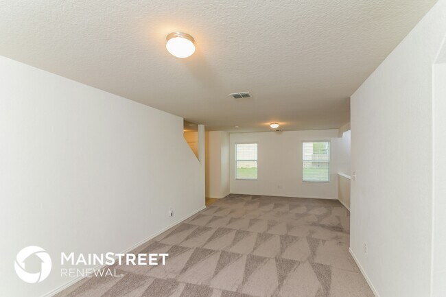 Building Photo - 13019 Strada Privata