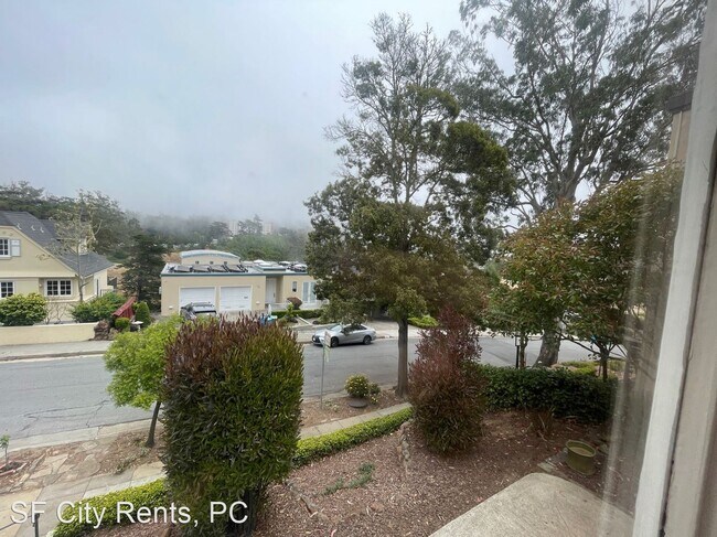 Foto del edificio - 4 br, 2.5 bath House - 80 Castenada Ave.