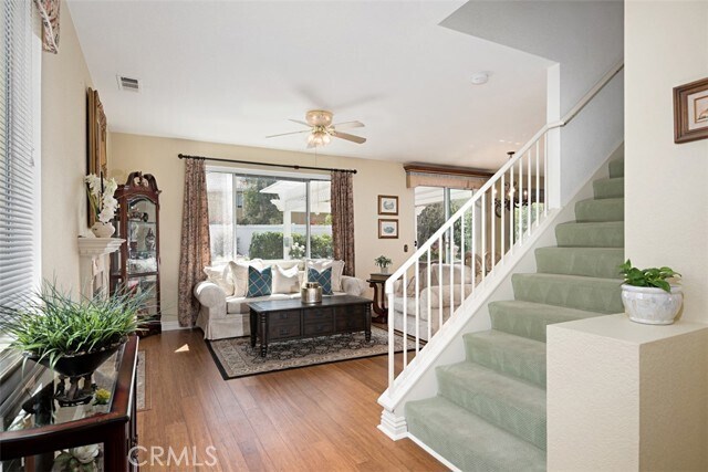 Building Photo - 142 Church Pl