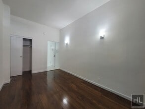 Building Photo - E 89 St Avail. NOW - Close by 4/5/6/Q, Who... Building Photo - E 89 St Avail. NOW - Close by 4/5/6/Q, Who...