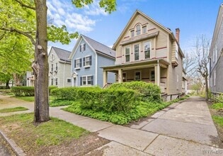Building Photo - 890 W Ferry St