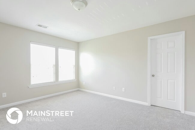 Building Photo - 5744 Misty Hill Cir