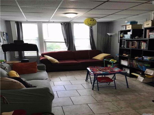 Building Photo - 3264-64 45th St