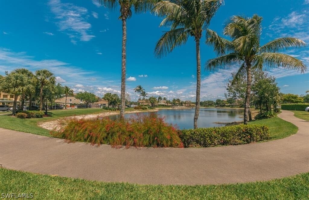 Foto del edificio - 5077 Mabry Dr