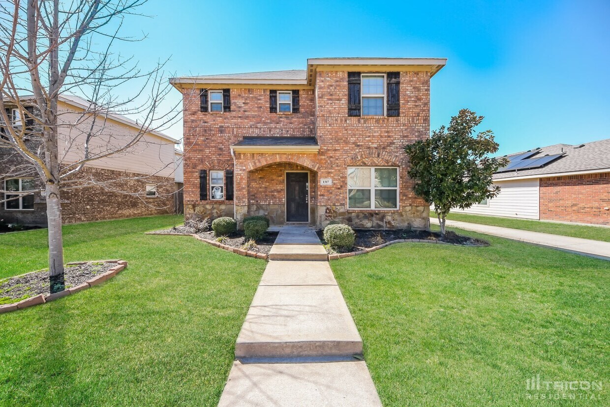 Foto principal - 1317 Sweetgum Dr