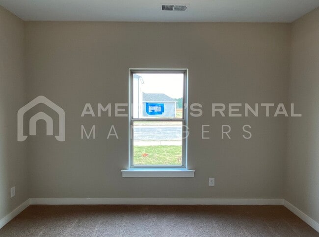 Building Photo - Home for Rent in Cullman, AL! AVAILABLE NO...