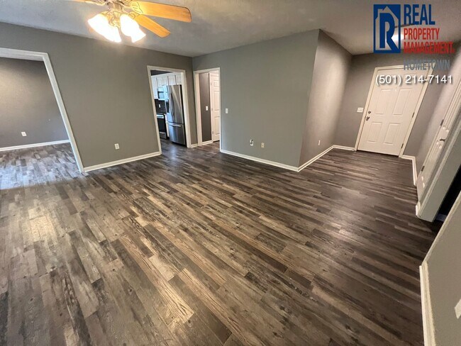 Foto del edificio - 2845 York Ln