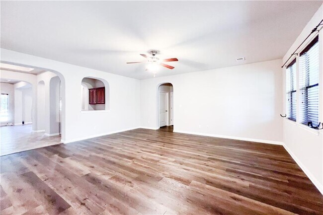 Building Photo - 18004 Calm Harbor Dr